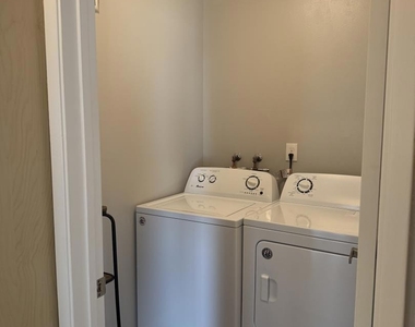 839 Balboa Lane - Photo Thumbnail 21