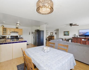 2715 Brockton - Photo Thumbnail 27