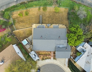 2715 Brockton - Photo Thumbnail 7