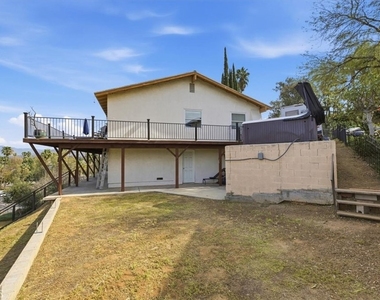 2715 Brockton - Photo Thumbnail 50