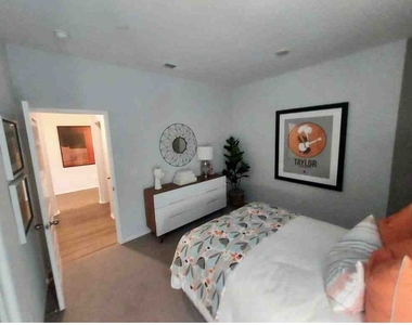 1496 Pinyon Lane - Photo Thumbnail 2