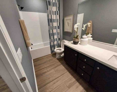 1496 Pinyon Lane - Photo Thumbnail 4