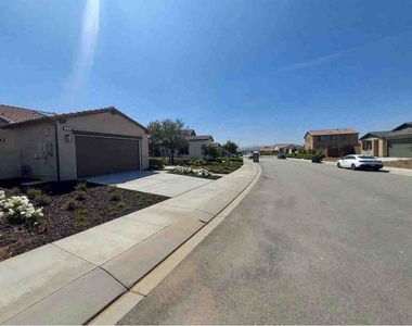 1496 Pinyon Lane - Photo Thumbnail 16