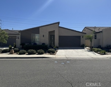 1661 Village Green - Photo Thumbnail 1