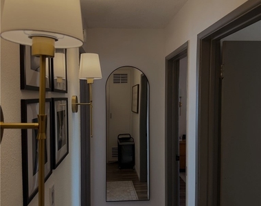 2123 Down Street - Photo Thumbnail 14