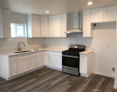 2034 W Mill - Photo Thumbnail 1