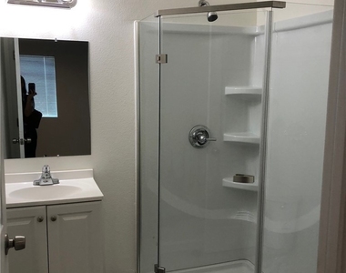 2034 W Mill - Photo Thumbnail 6