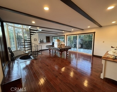 2840 Hudson Avenue - Photo Thumbnail 36