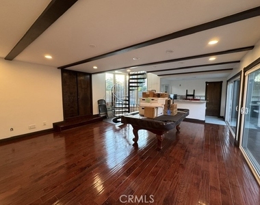 2840 Hudson Avenue - Photo Thumbnail 37