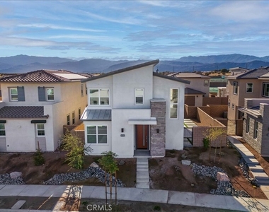 75150 Aldrich Drive - Photo Thumbnail 4