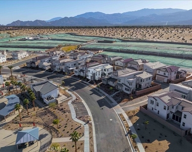 75150 Aldrich Drive - Photo Thumbnail 2