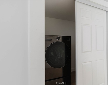 7746 Shadyspring Place - Photo Thumbnail 13