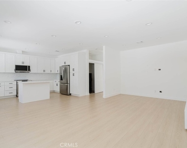 7746 Shadyspring Place - Photo Thumbnail 4