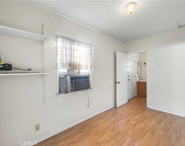 1207 Graynold - Photo Thumbnail 33