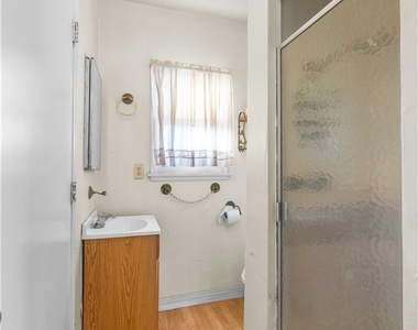 1207 Graynold - Photo Thumbnail 34