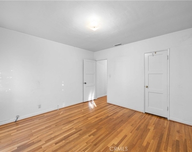1207 Graynold - Photo Thumbnail 25