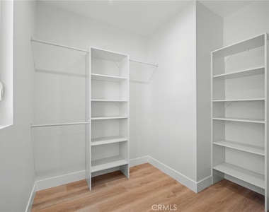 11626 Weddington Street - Photo Thumbnail 13