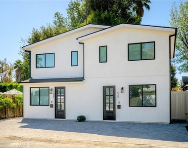 11626 Weddington Street - Photo Thumbnail 23