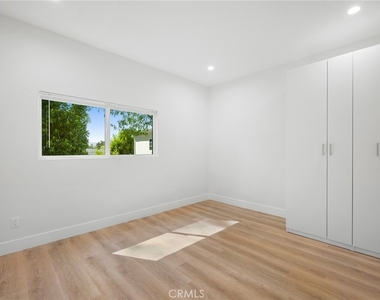 11626 Weddington Street - Photo Thumbnail 16