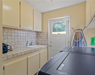 823 Moorside - Photo Thumbnail 28