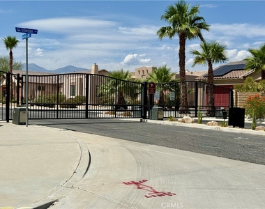 65459 Via Del Sol - Photo Thumbnail 46