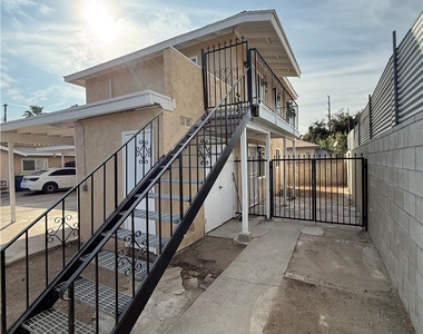 124 E 10th - Photo Thumbnail 1