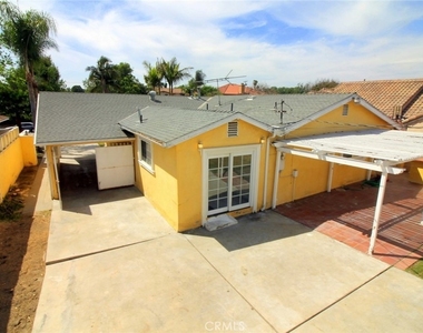 9134 Lemoran Avenue - Photo Thumbnail 14