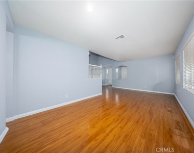 26670 Opal St - Photo Thumbnail 11