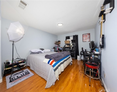 26670 Opal St - Photo Thumbnail 36
