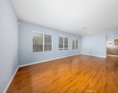 26670 Opal St - Photo Thumbnail 7