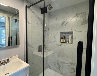 717 Richbrook - Photo Thumbnail 5