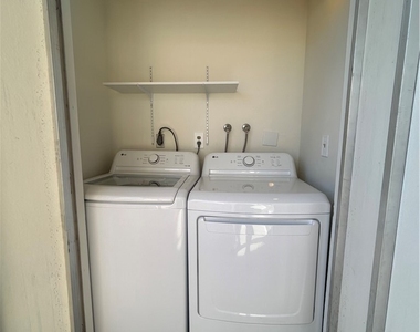 901 Golden Springs #c2 - Photo Thumbnail 7
