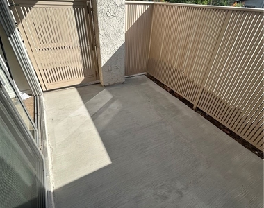 901 Golden Springs #c2 - Photo Thumbnail 10