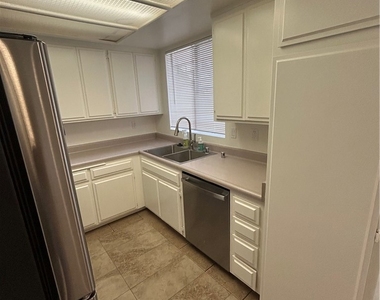 901 Golden Springs #c2 - Photo Thumbnail 11