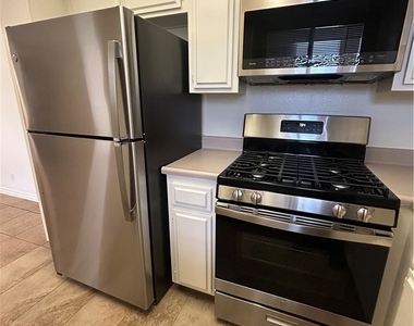 901 Golden Springs #c2 - Photo Thumbnail 14