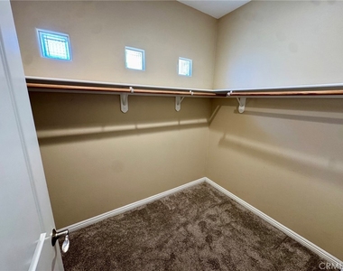 13880 Evergreen Lane - Photo Thumbnail 17