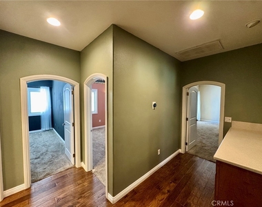 13880 Evergreen Lane - Photo Thumbnail 12