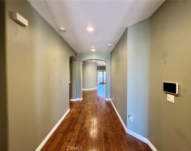13880 Evergreen Lane - Photo Thumbnail 5