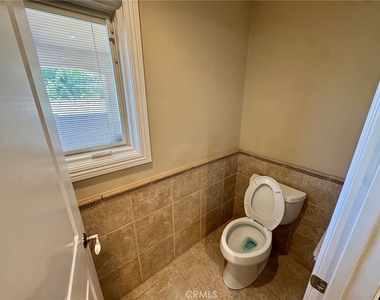 13880 Evergreen Lane - Photo Thumbnail 20