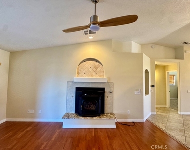 18015 Wildwood Drive - Photo Thumbnail 13