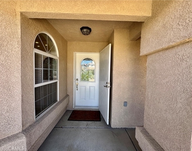 18015 Wildwood Drive - Photo Thumbnail 3