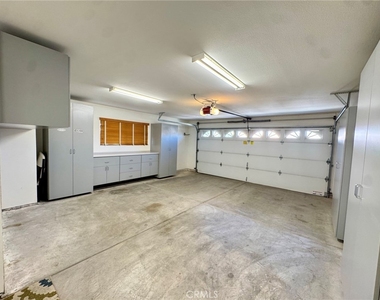 18015 Wildwood Drive - Photo Thumbnail 31