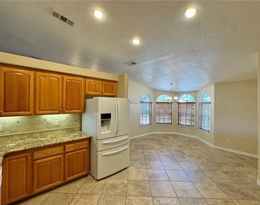 18015 Wildwood Drive - Photo Thumbnail 7