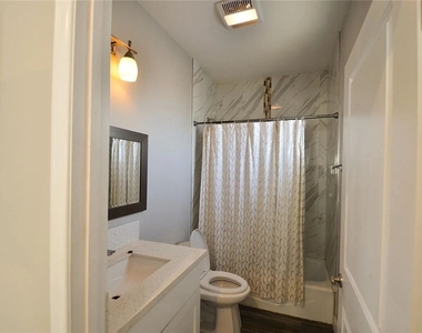 134 E 104th - Photo Thumbnail 11