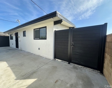 6742 Citrus - Photo Thumbnail 23