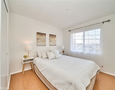 1417 S Marguerita - Photo Thumbnail 27