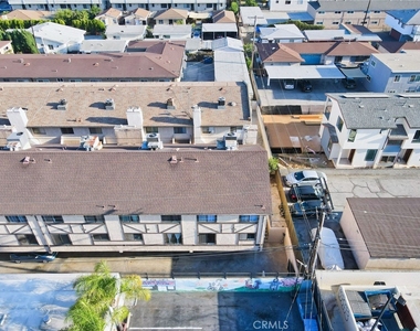 1417 S Marguerita - Photo Thumbnail 46