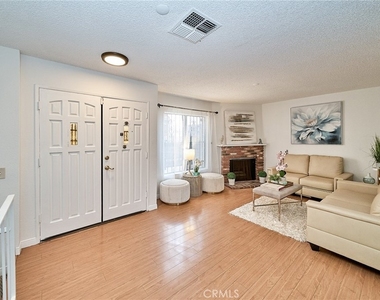 1417 S Marguerita - Photo Thumbnail 6