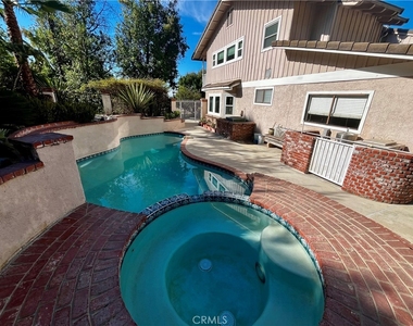 2031 Gardi - Photo Thumbnail 19