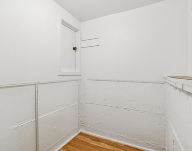 3625 Madrone Dr - Photo Thumbnail 18